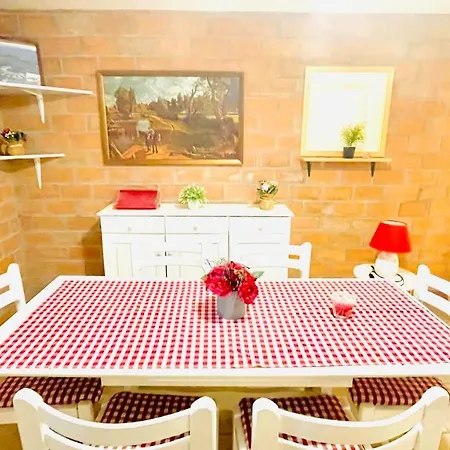 Apartment Colorful And Happy - With Parking Sukosan