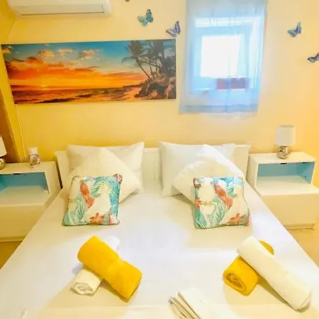 Apartment Colorful And Happy - With Parking *